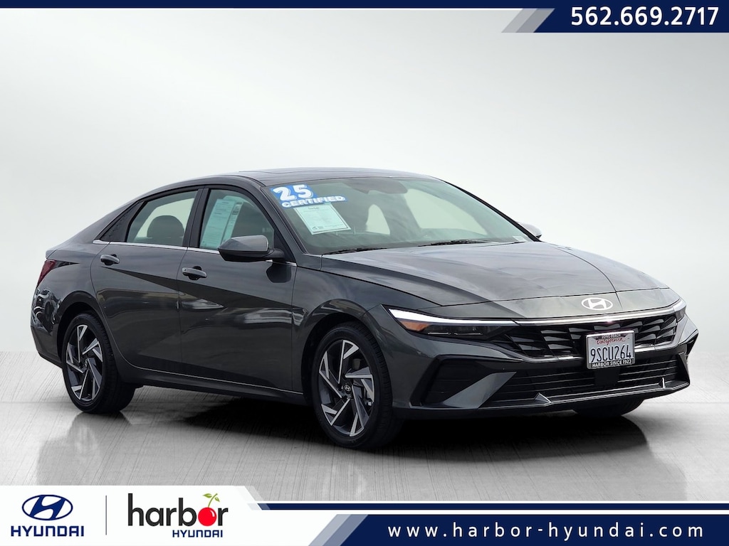 Certified 2025 Hyundai Elantra SEL Convenience Sedan