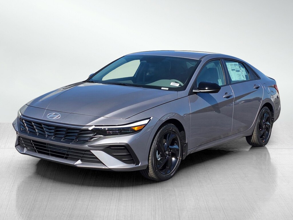 New 2026 Hyundai Elantra SEL Sport 4dr Car