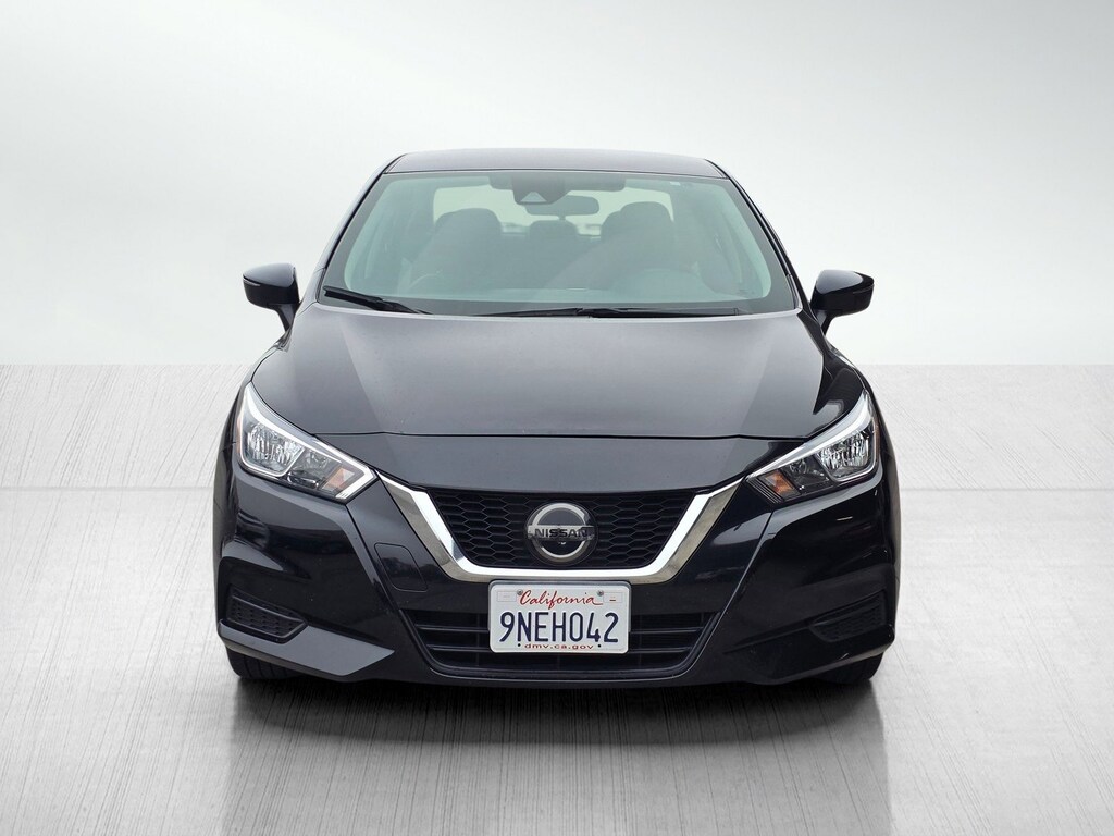 Used 2020 Nissan Versa 1.6 SV Sedan
