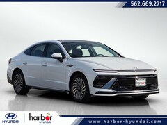 2026 Hyundai Sonata Hybrid SEL 4dr Car