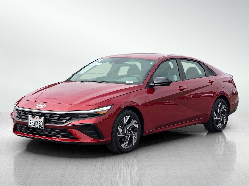 Certified 2025 Hyundai Elantra SEL Sport Sedan