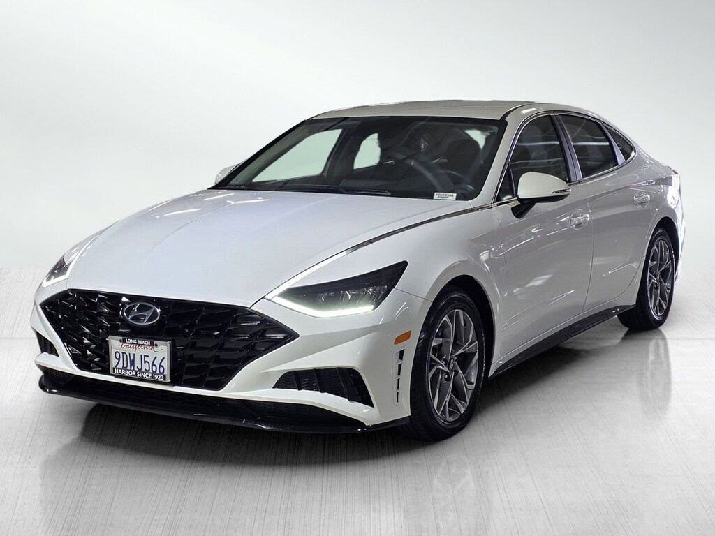 Used 2023 Hyundai Sonata SEL Sedan