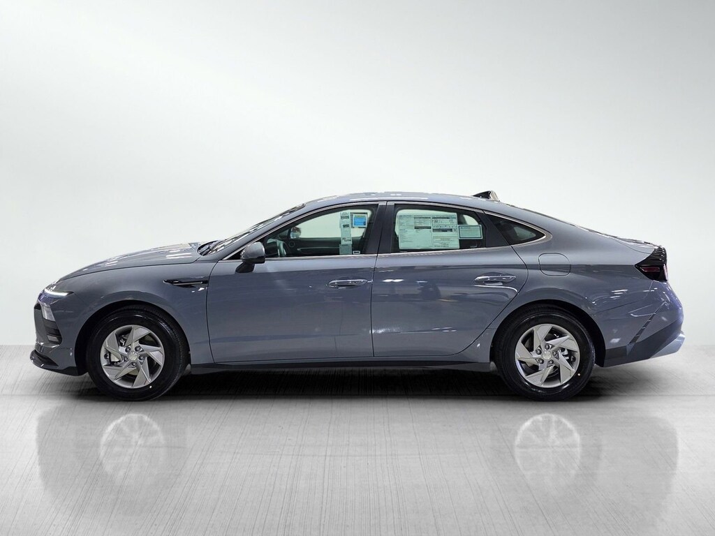 New 2026 Hyundai Sonata SE 4dr Car