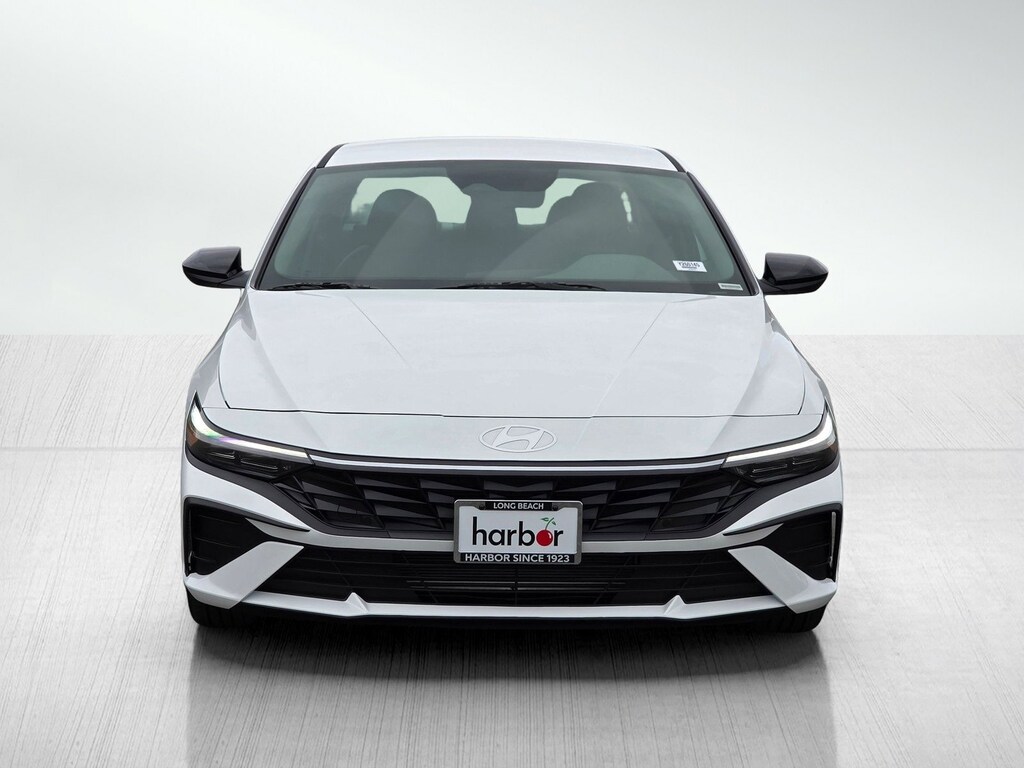 New 2026 Hyundai Elantra SEL Sport 4dr Car