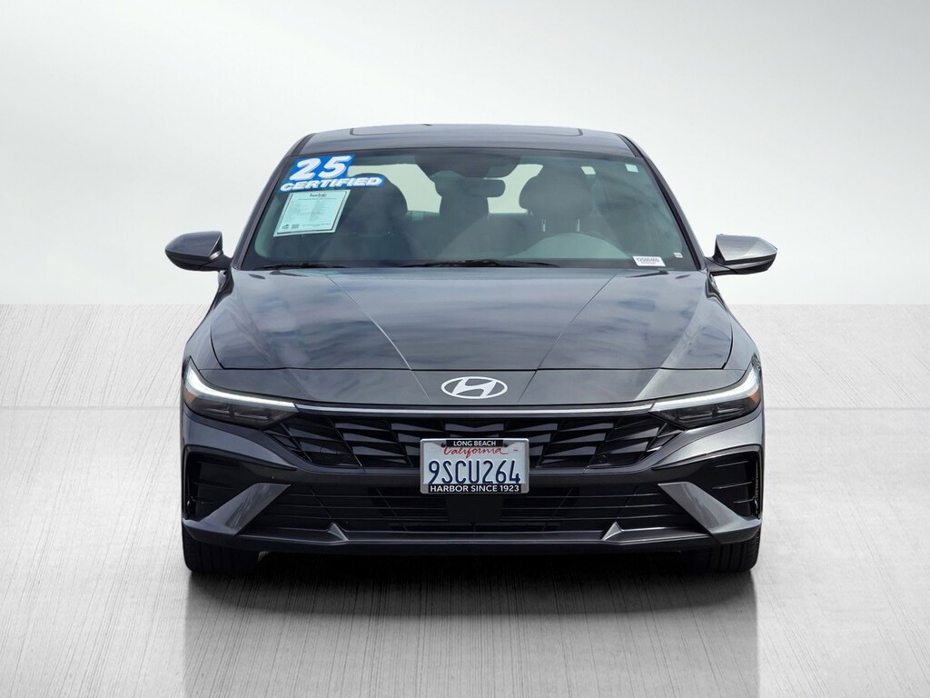 Certified 2025 Hyundai Elantra SEL Convenience Sedan