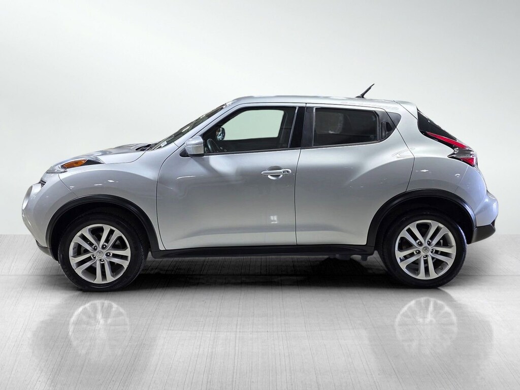 Used 2016 Nissan Juke S SUV