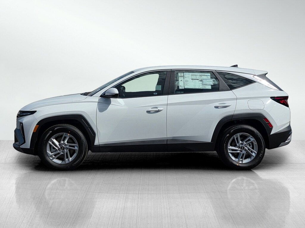 New 2025 Hyundai Tucson SE Sport Utility