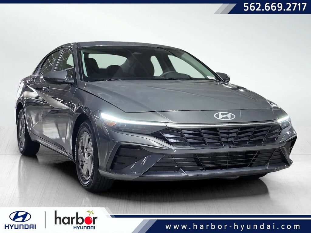 New 2026 Hyundai Elantra SE 4dr Car