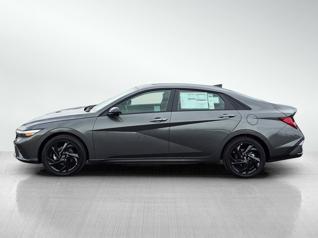 New 2026 Hyundai Elantra HEV SEL Sport 4dr Car