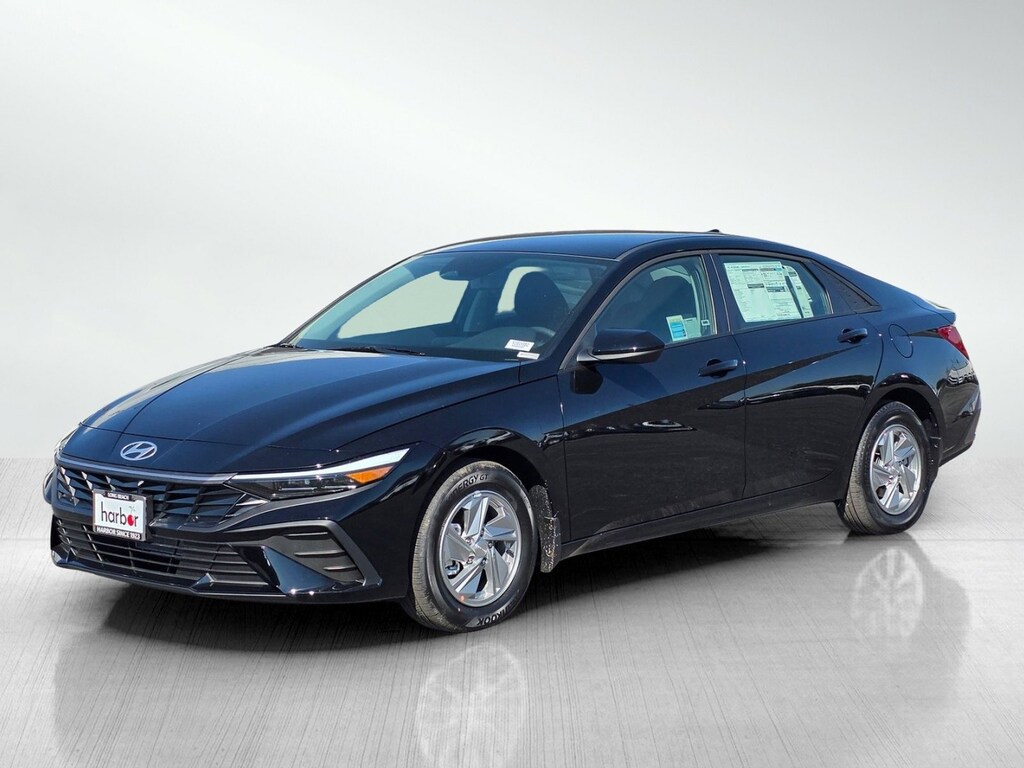 New 2026 Hyundai Elantra SE 4dr Car