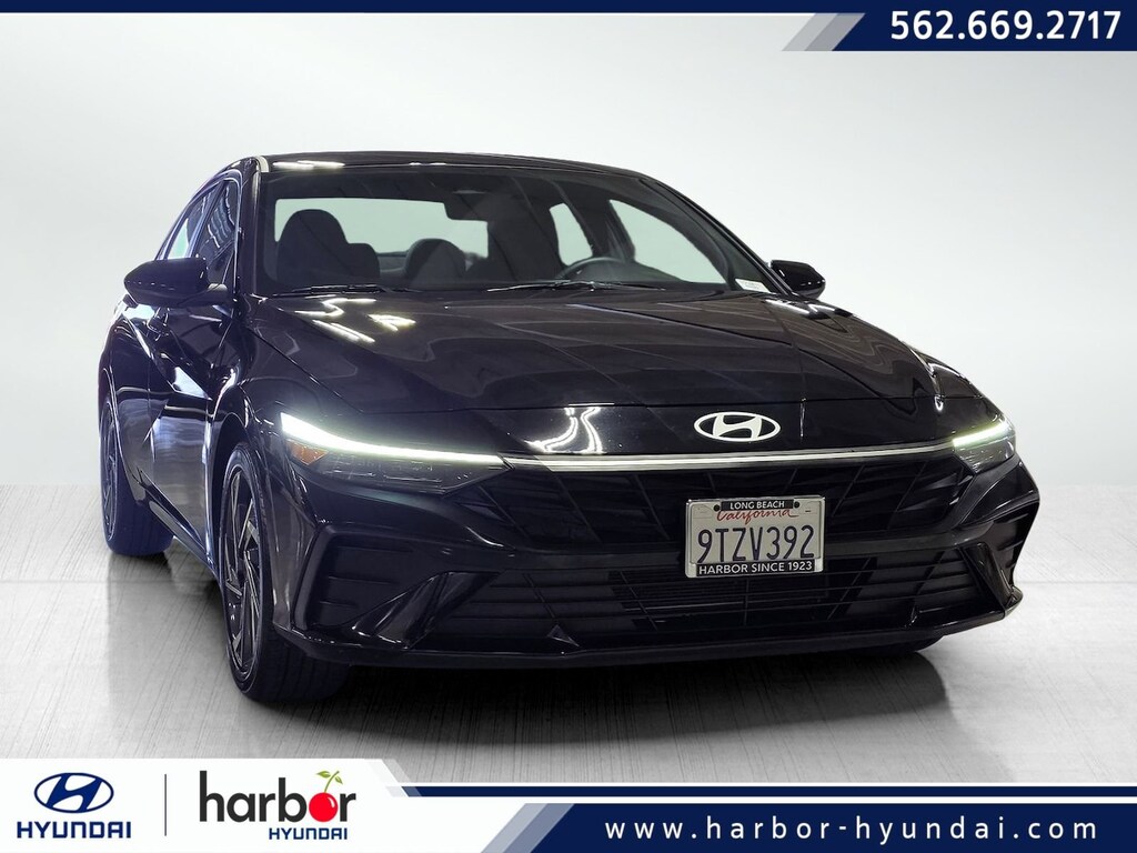 Certified 2025 Hyundai Elantra SEL Sport Sedan