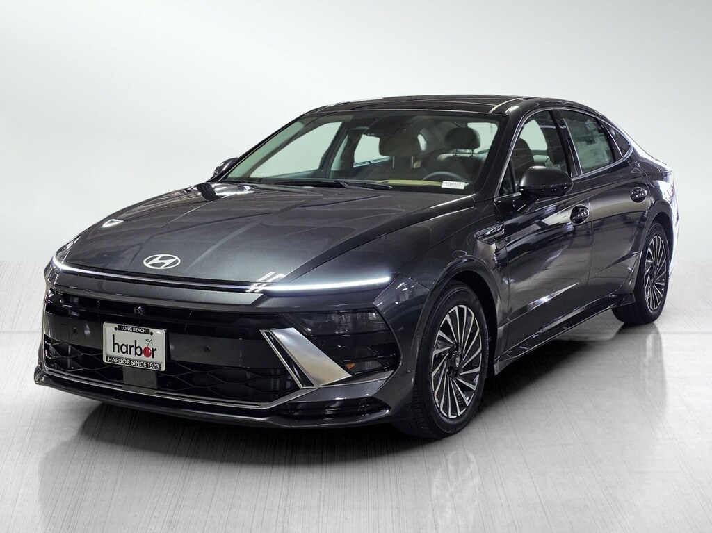 New 2026 Hyundai Sonata Hybrid Limited 4dr Car