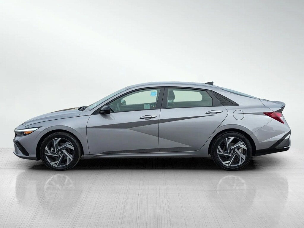Certified 2025 Hyundai Elantra SEL Sport Sedan