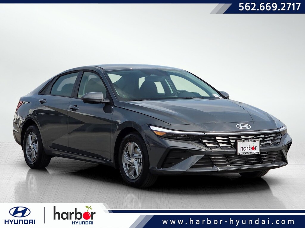New 2026 Hyundai Elantra SE 4dr Car