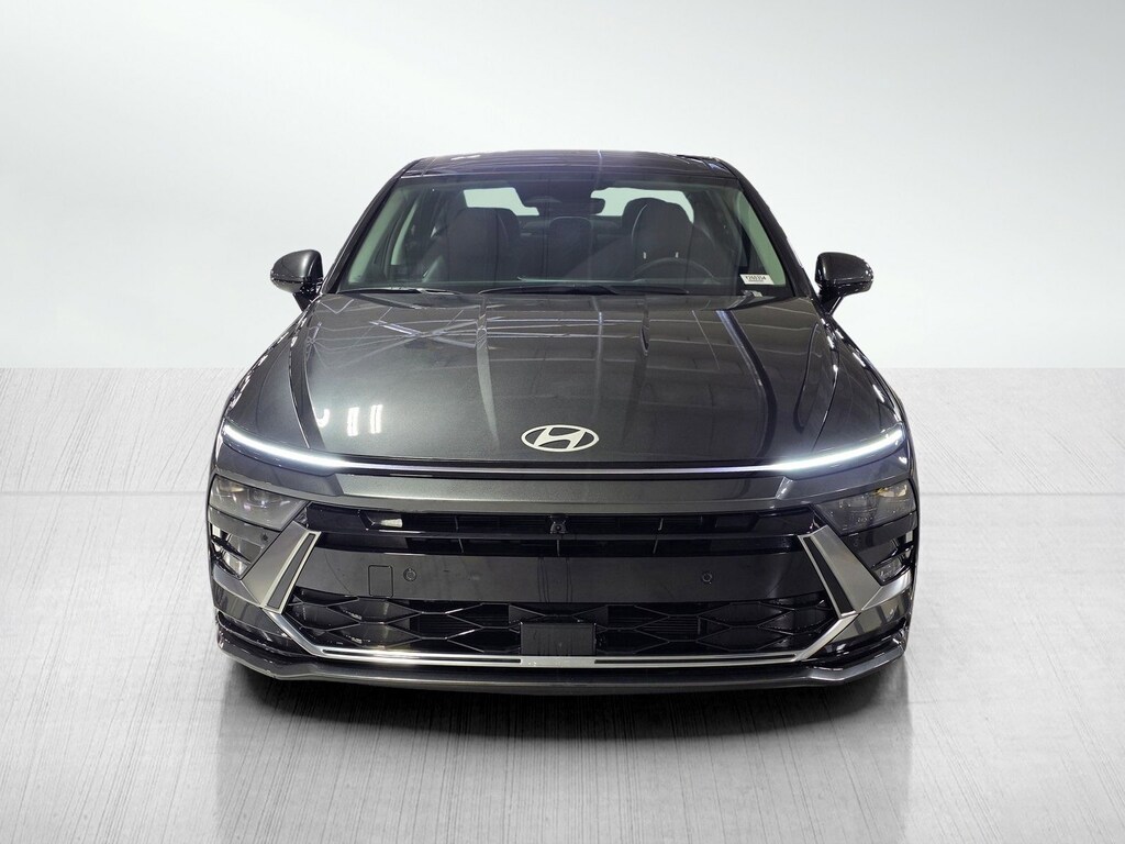 New 2026 Hyundai Sonata Hybrid Limited 4dr Car