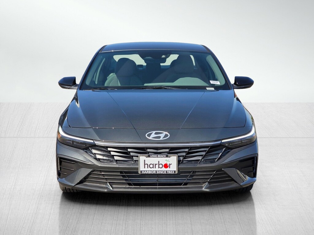 New 2026 Hyundai Elantra SEL Sport 4dr Car