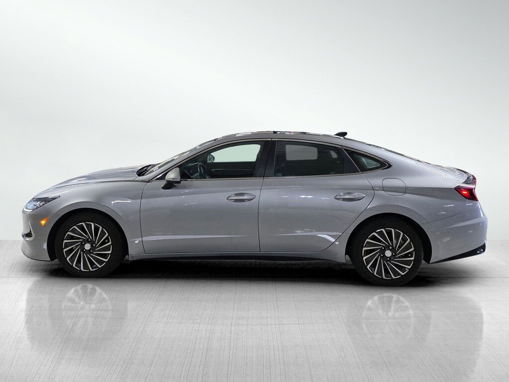 Used 2023 Hyundai Sonata Hybrid Limited Sedan
