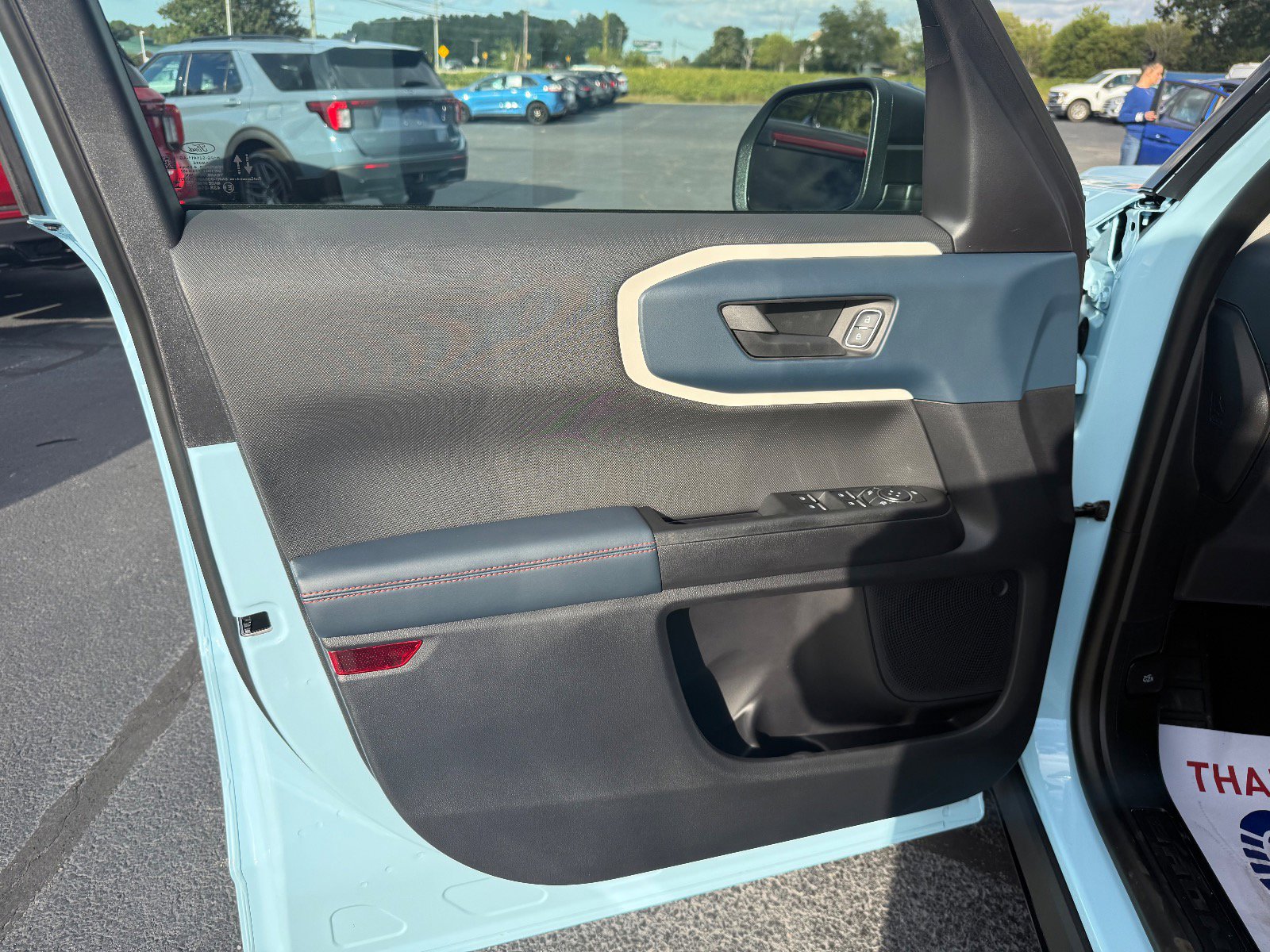 2025 Ford Bronco Sport Heritage - Photo 8