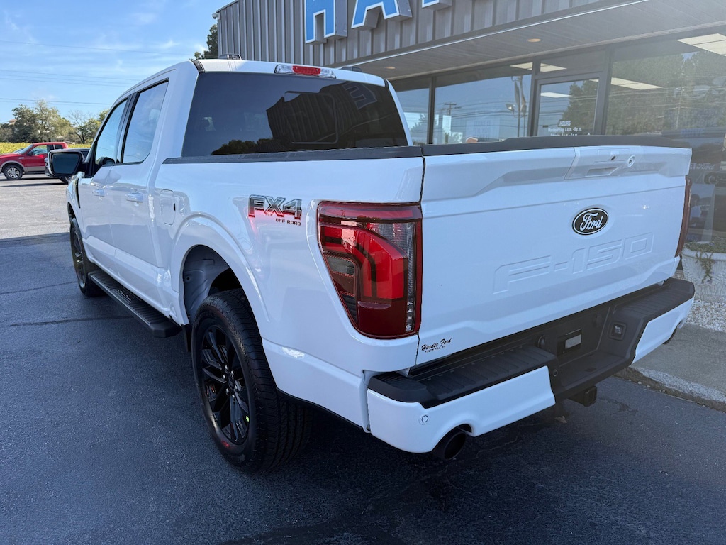 New 2025 Ford F-150 Lariat Truck SuperCrew Cab