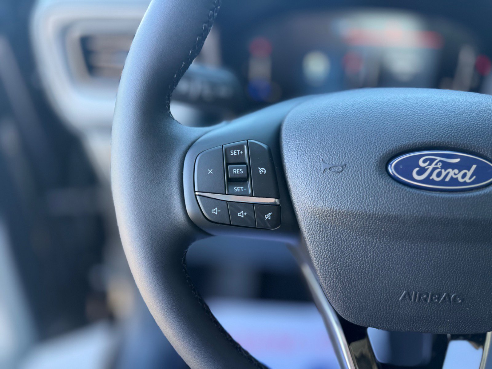 2025 Ford Maverick XLT - Photo 8