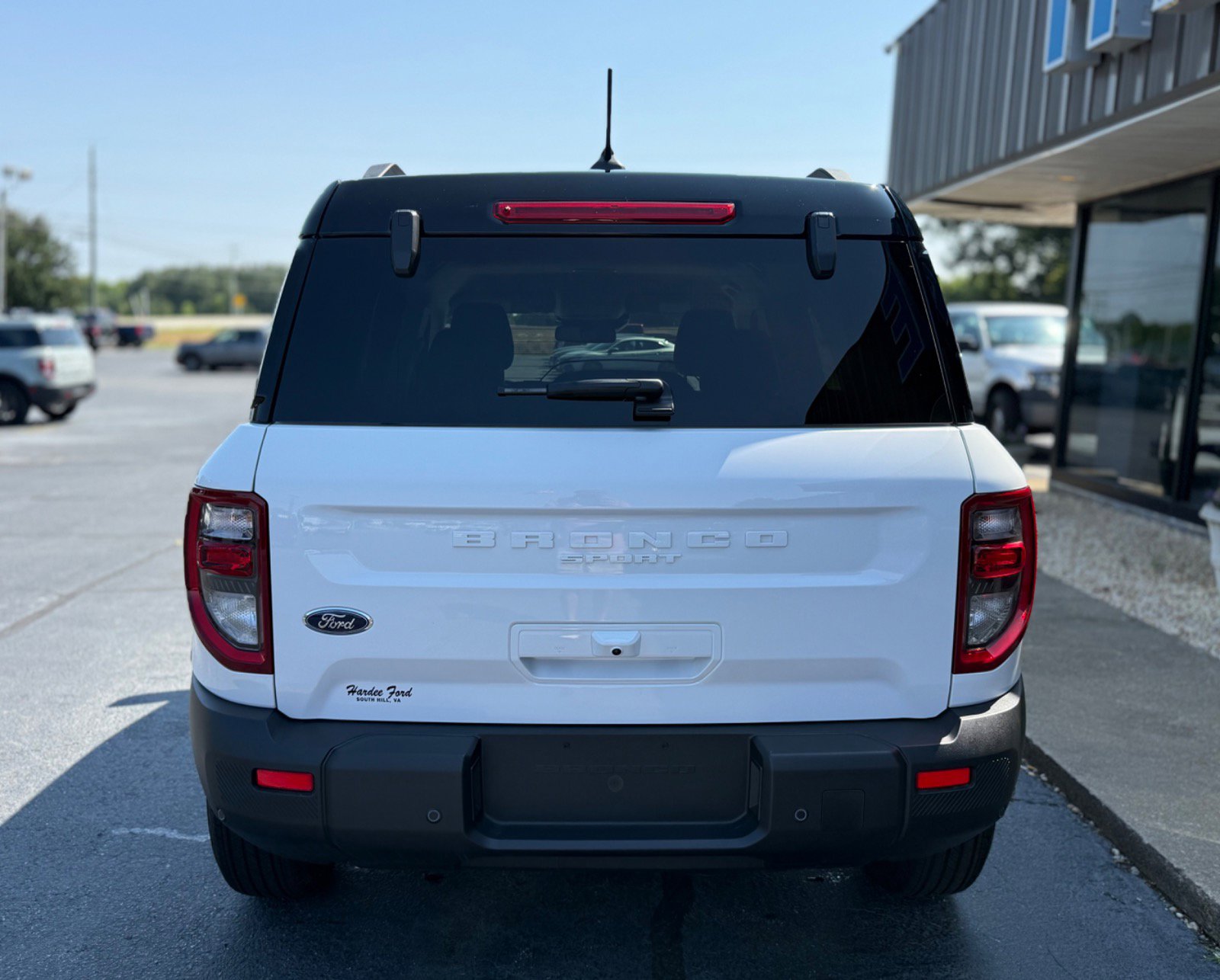 2025 Ford Bronco Sport Outer Banks photo 2