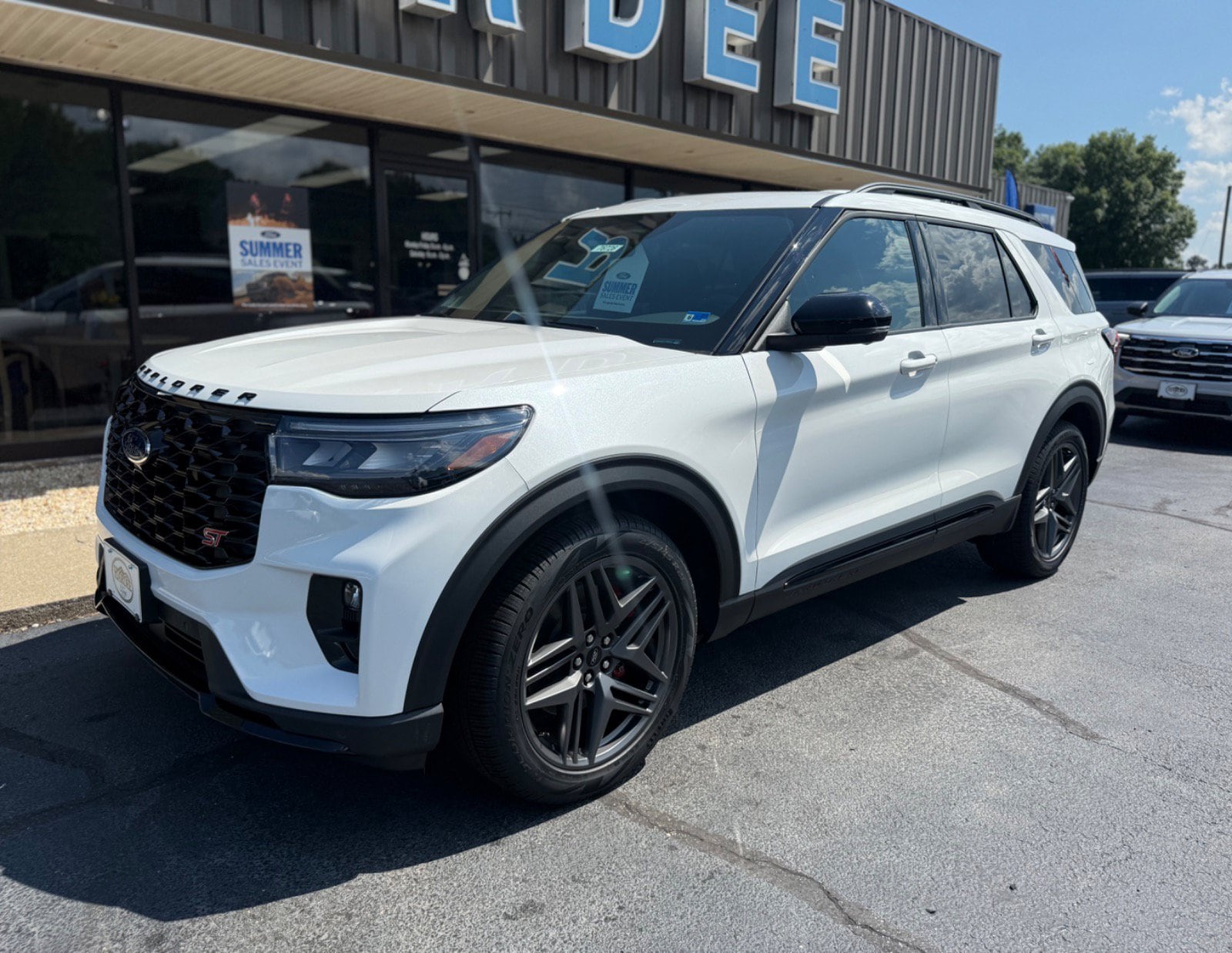 2026 Ford Explorer SUV 