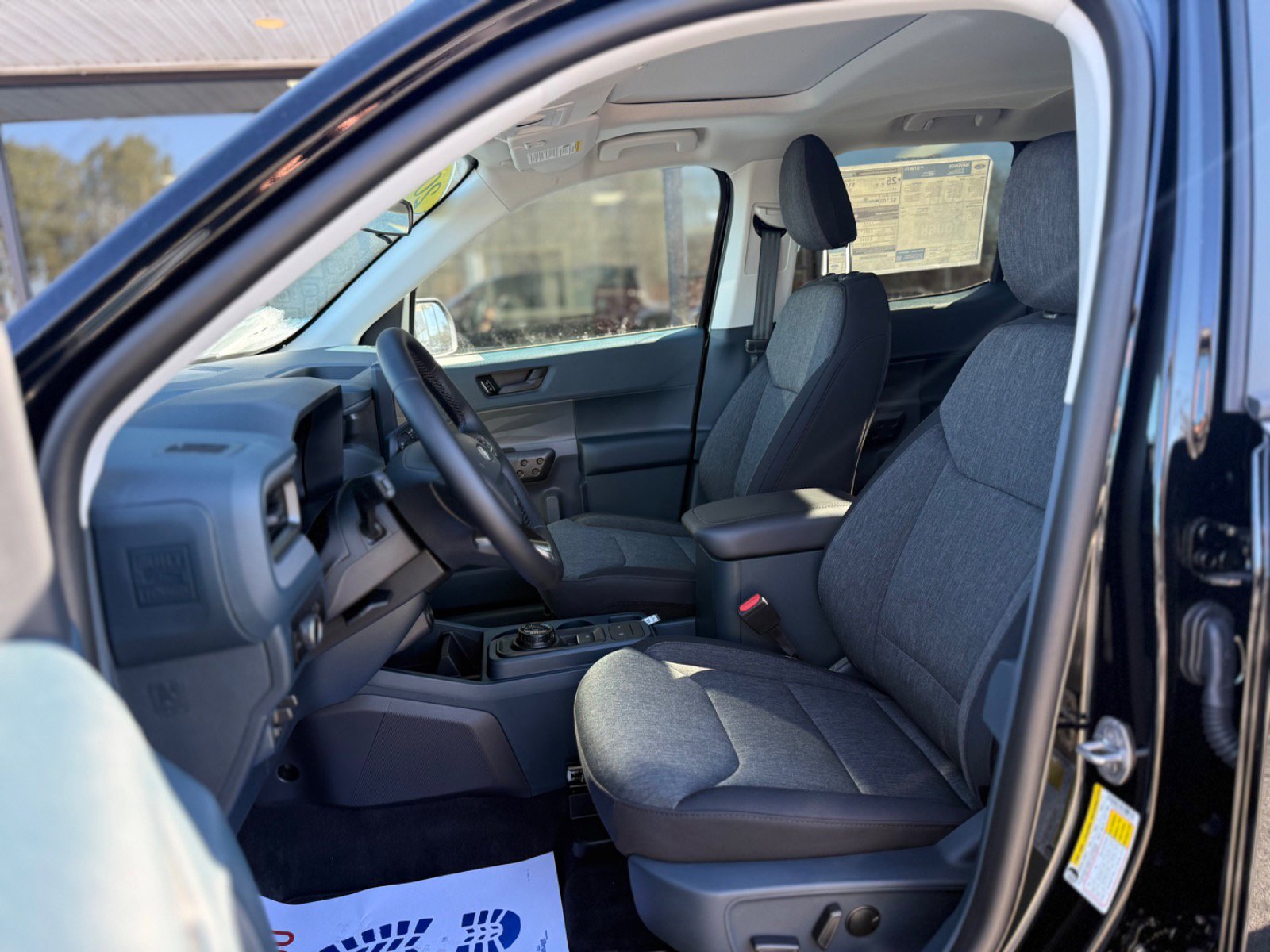 2025 Ford Maverick XLT - Photo 6