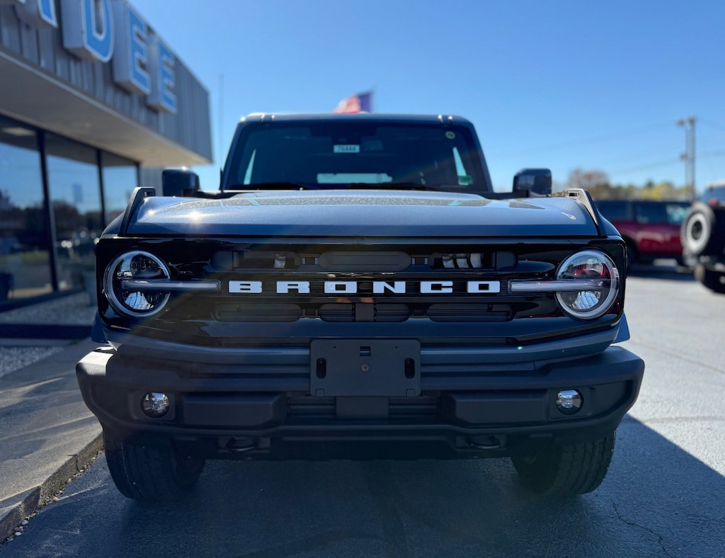 New 2025 Ford Bronco Outer Banks SUV