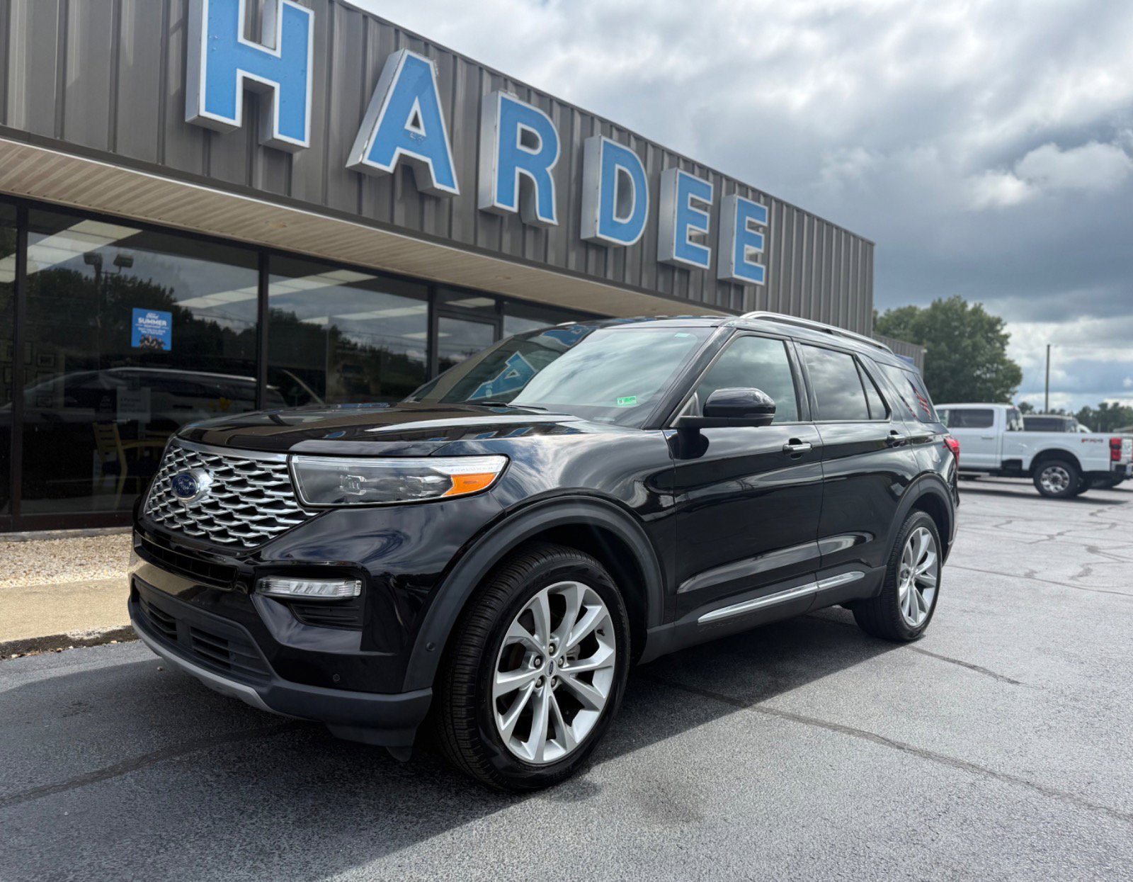 2021 Ford Explorer Platinum