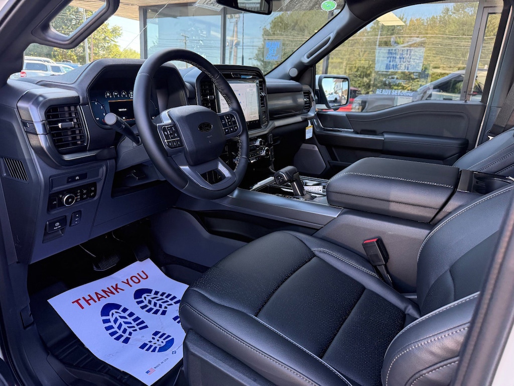 New 2025 Ford F-150 Lariat Truck SuperCrew Cab