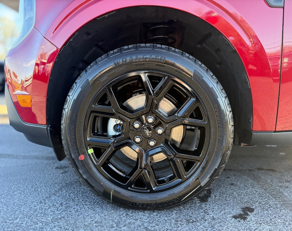 New 2025 Ford Maverick XLT Truck SuperCrew