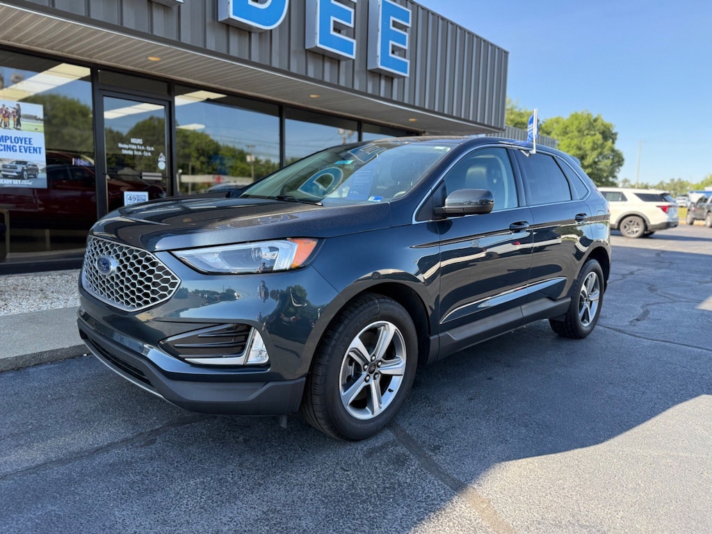 Used 2024 Ford Edge SUV