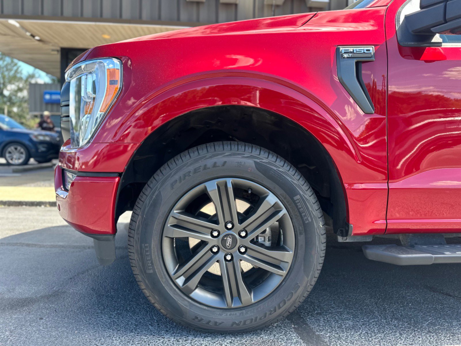 2022 Ford F-150 XLT photo 4