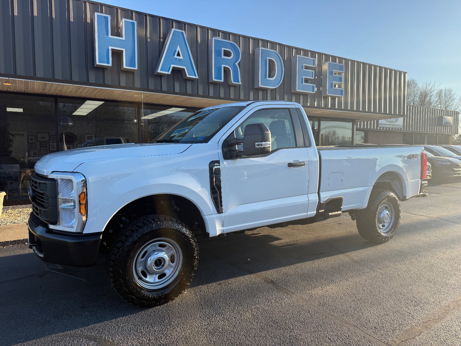 2026 Ford F-350 Super Duty XL's photo