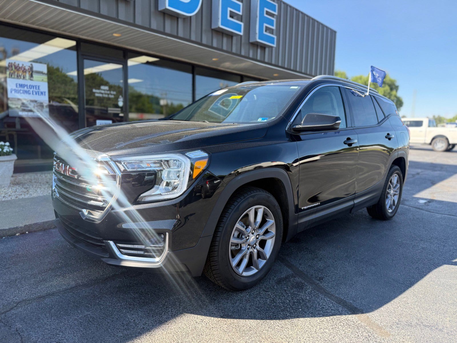 2024 GMC Terrain SLT AWD's photo