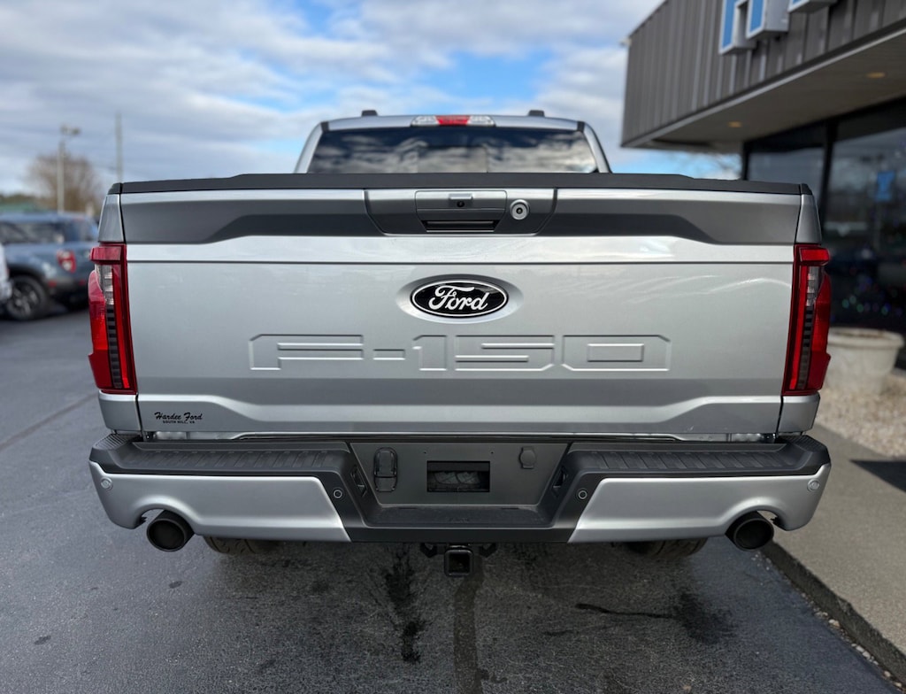 New 2025 Ford F-150 XLT Truck SuperCrew Cab