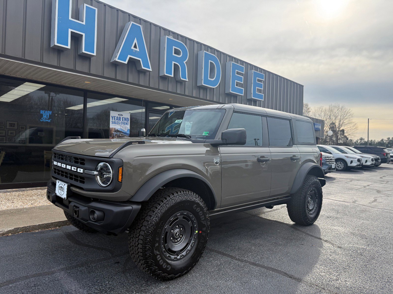 2025 Ford Bronco 4-Door Big Bend's photo