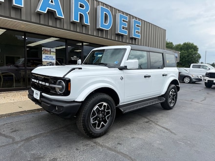 2026 Ford Bronco Outer Banks&reg; SUV