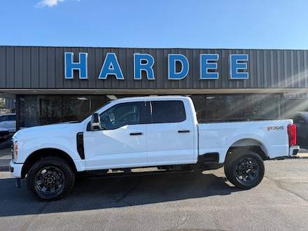 2026 Ford Super Duty F-250 SRW F-250 XL Truck Crew Cab