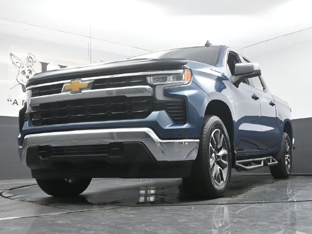 Used 2024 Chevrolet Silverado 1500 LT Truck Crew Cab
