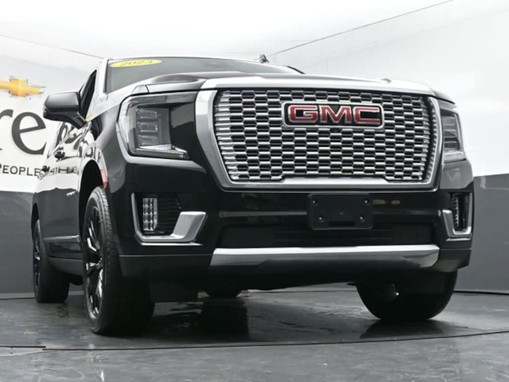 Used 2023 GMC Yukon XL Denali SUV