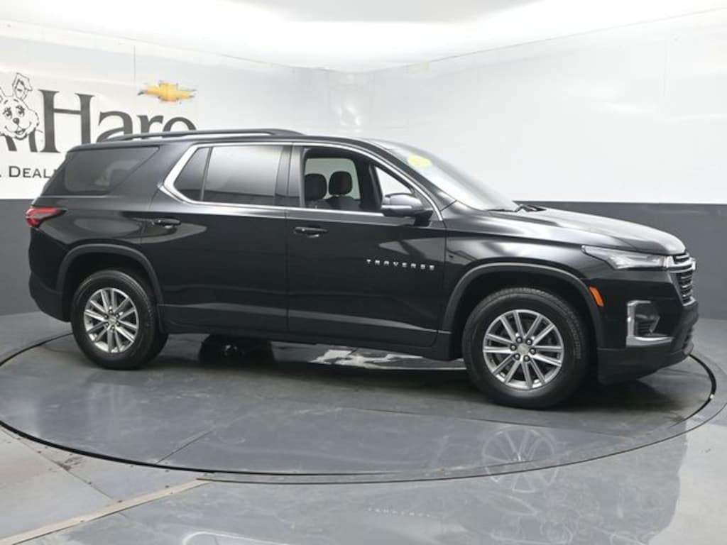 Used 2023 Chevrolet Traverse LT Cloth w/1LT SUV