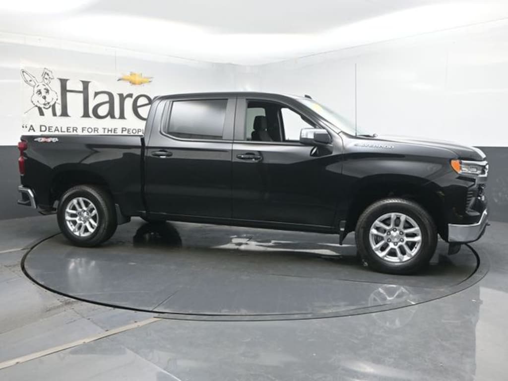 Used 2023 Chevrolet Silverado 1500 LT w/1LT Truck Crew Cab