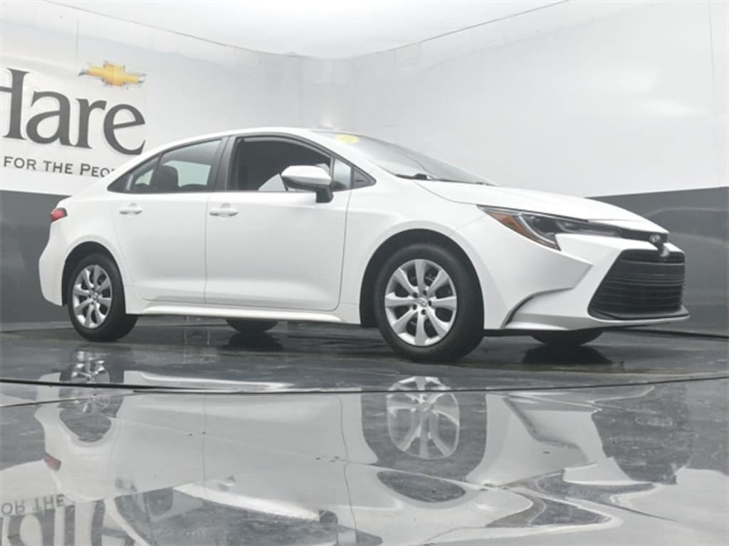 Used 2024 Toyota Corolla LE Sedan