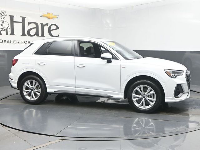 2025 Audi Q3 S Line Premium