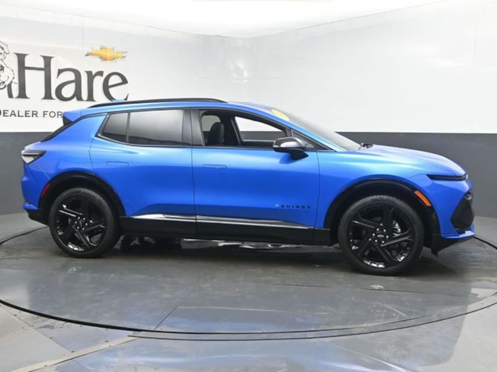 Used 2025 Chevrolet Equinox EV RS SUV