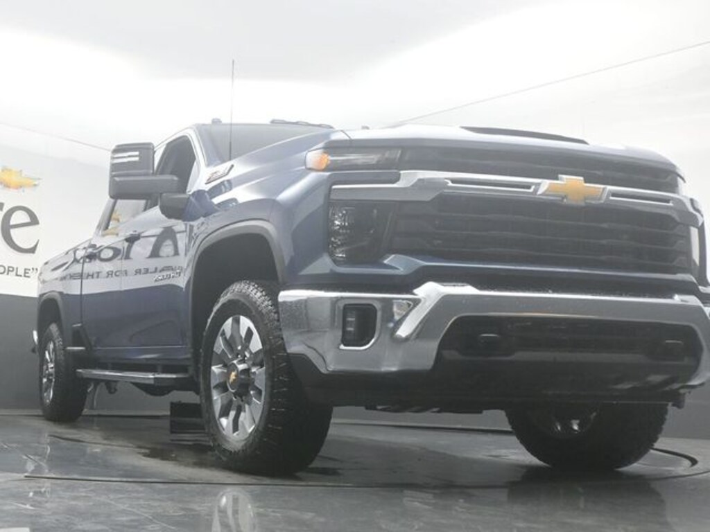 New 2026 Chevrolet Silverado 2500 HD LT Truck Crew Cab