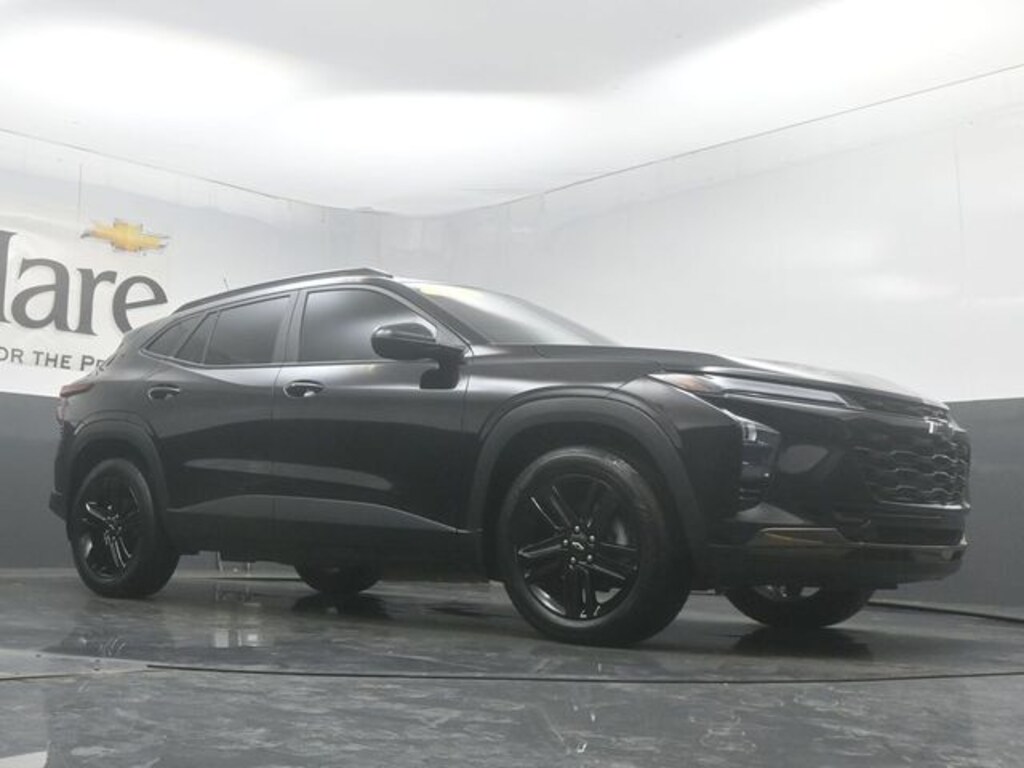 Used 2025 Chevrolet Trax ACTIV SUV