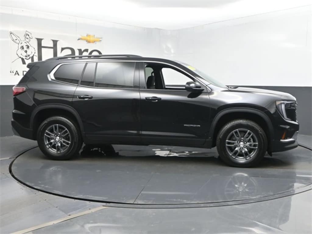 Used 2025 GMC Acadia Elevation SUV