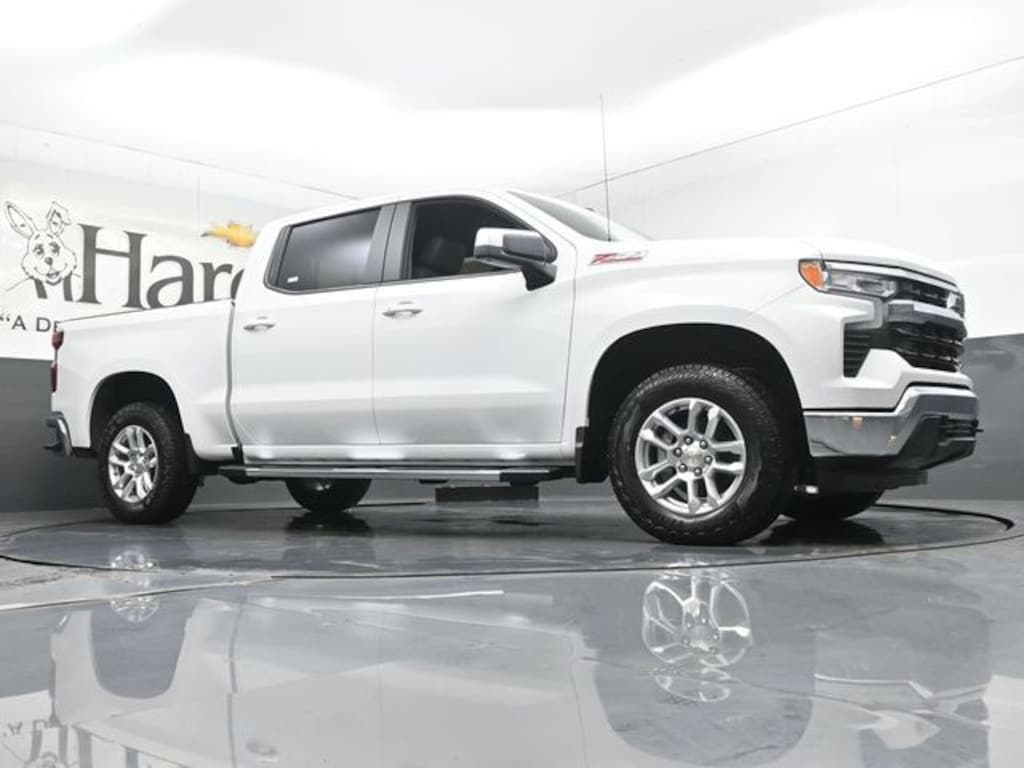 New 2026 Chevrolet Silverado 1500 LT w/1LT Truck Crew Cab